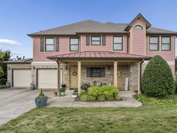 15 Palisades Pointe, Unit 15, Johnson City, TN 37601
