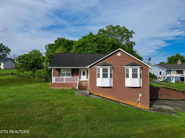 2147 Aaron Court, Sevierville, TN 37876