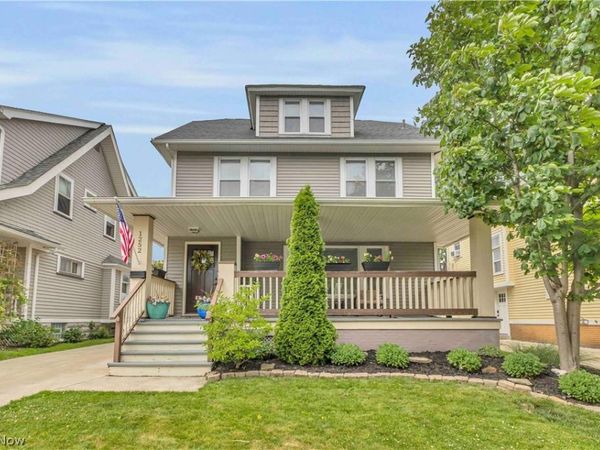 1252 Andrews Avenue , Lakewood, OH 44107