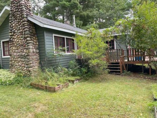 1489 Gateway Drive NW, Backus, MN 56435