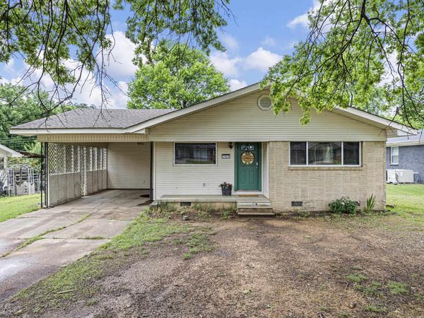 1904 Boulder S , Russellville, AR 72801
