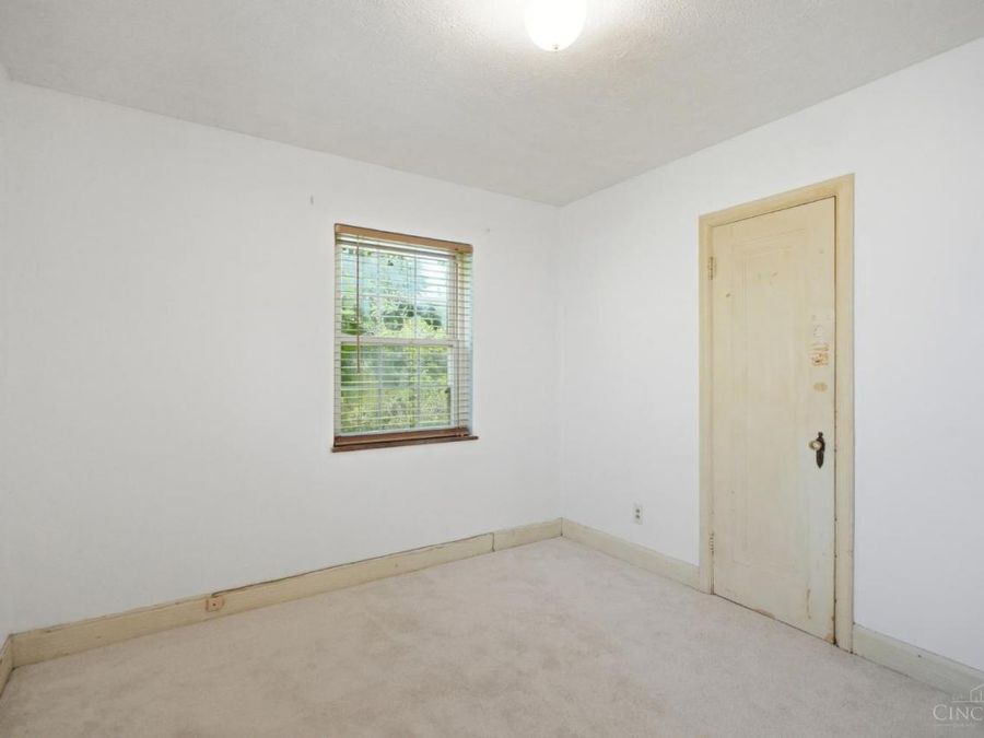 5251 Relluk Drive, Green Township, OH 45238 Photo 13
