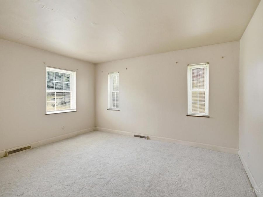 5251 Relluk Drive, Green Township, OH 45238 Photo 15