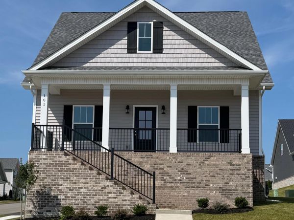 101 Greenberry Rd, Oak Ridge, TN 37830