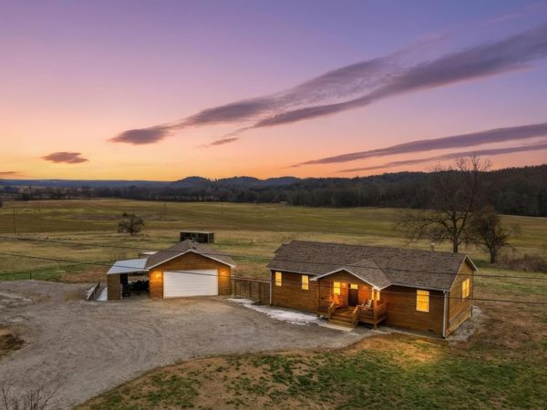 1081 Donahue Rd , Pulaski, TN 38478