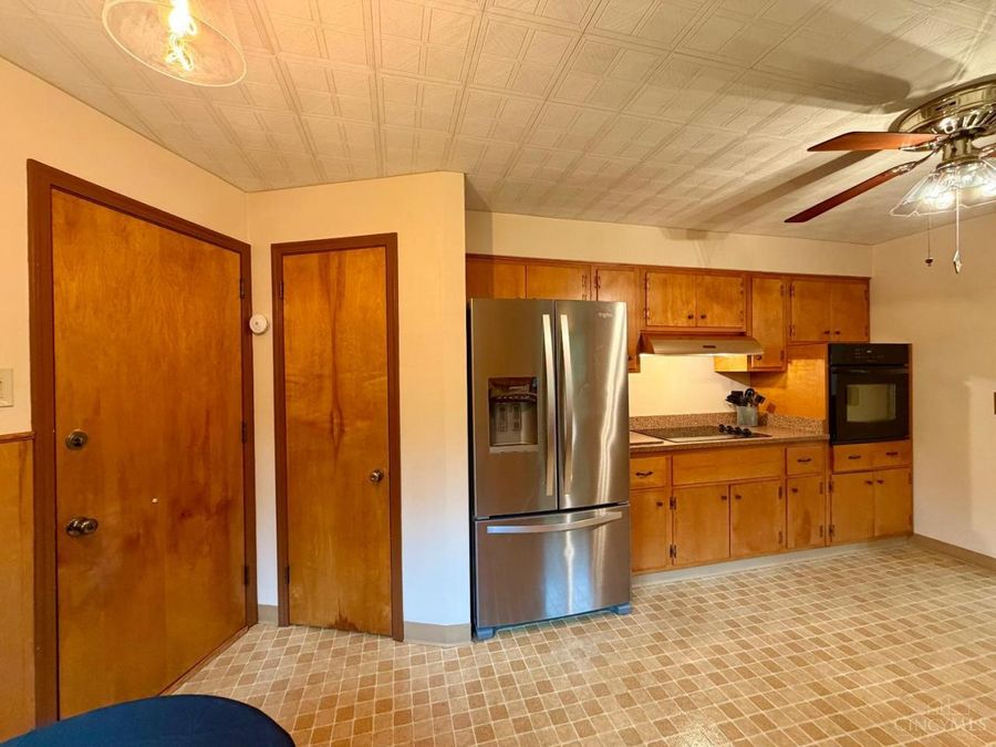 5575 Edger Drive, Green Township, OH 45239 Photo 18
