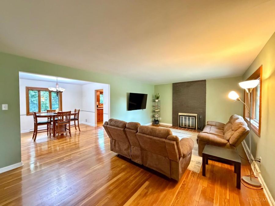 5575 Edger Drive, Green Township, OH 45239 Photo 9