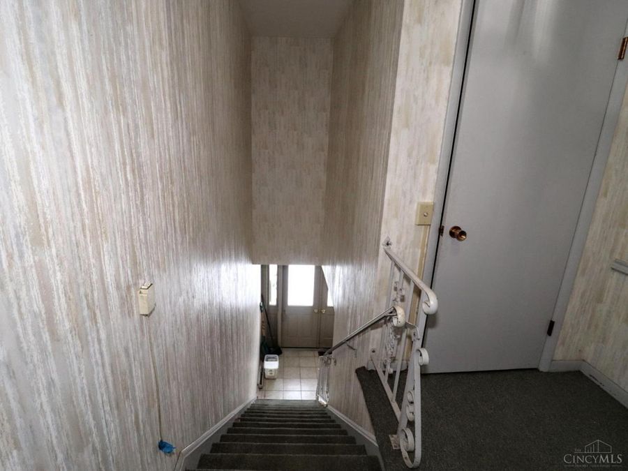 3521 Section Road, Unit 4, Cincinnati, OH 45237 Photo 8