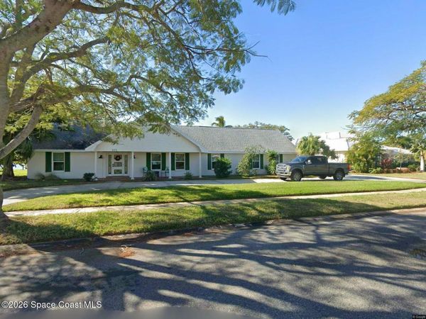 823 Malibu Lane , Indialantic, FL 32903