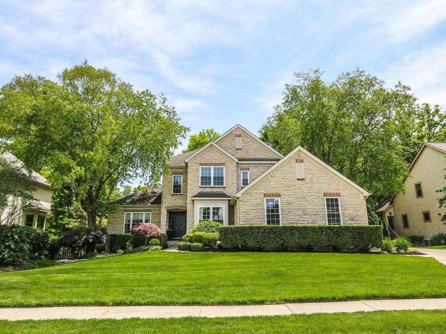 2121 Tucker Trail , Lewis Center, OH 43035 Photo 1