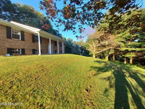 379 Luther Villa Road, Sneedville, TN 37869