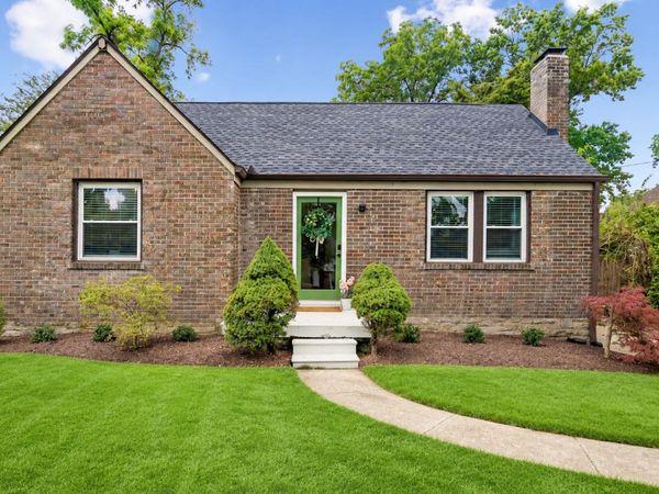 1136 Sunnymeade Dr , Nashville, TN 37216