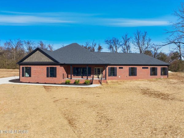 235 Charlie Lane , Maryville, TN 37804