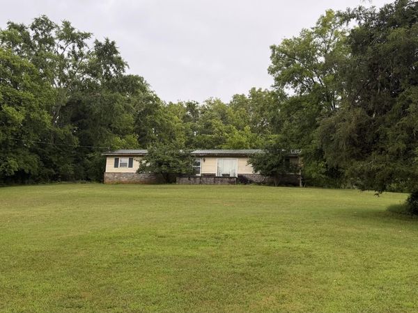 1103 Cartwright Cir N, Goodlettsville, TN 37072