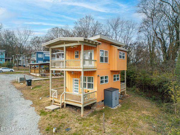 2513 Orchard House Way , Knoxville, TN 37921
