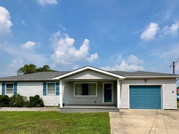 138 Adams Drive , Washington Court House, OH 43160