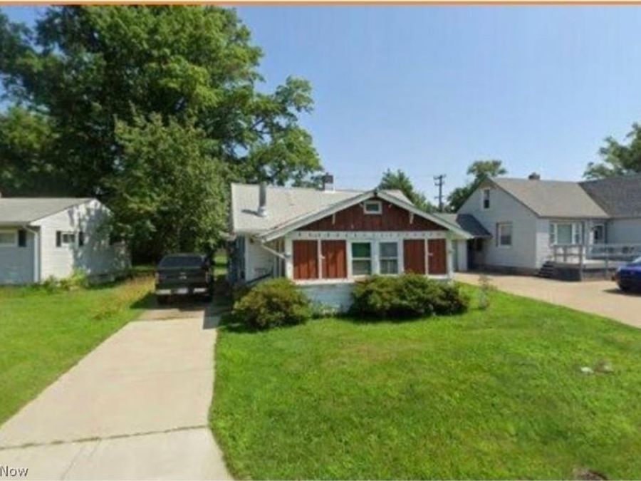 143 S Point Drive , Avon Lake, OH 44012 Photo 1