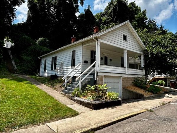 329 N 7th Street , Marietta, OH 45750