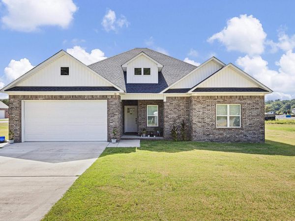 38 Sunset , Morrilton, AR 72110