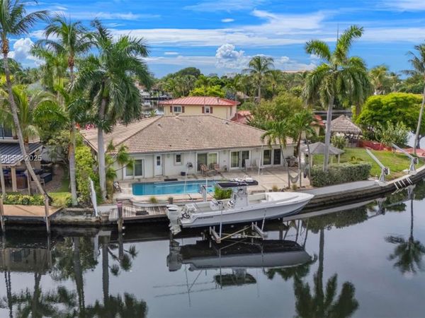 2401 Fryer Pt , Fort Lauderdale, FL 33305