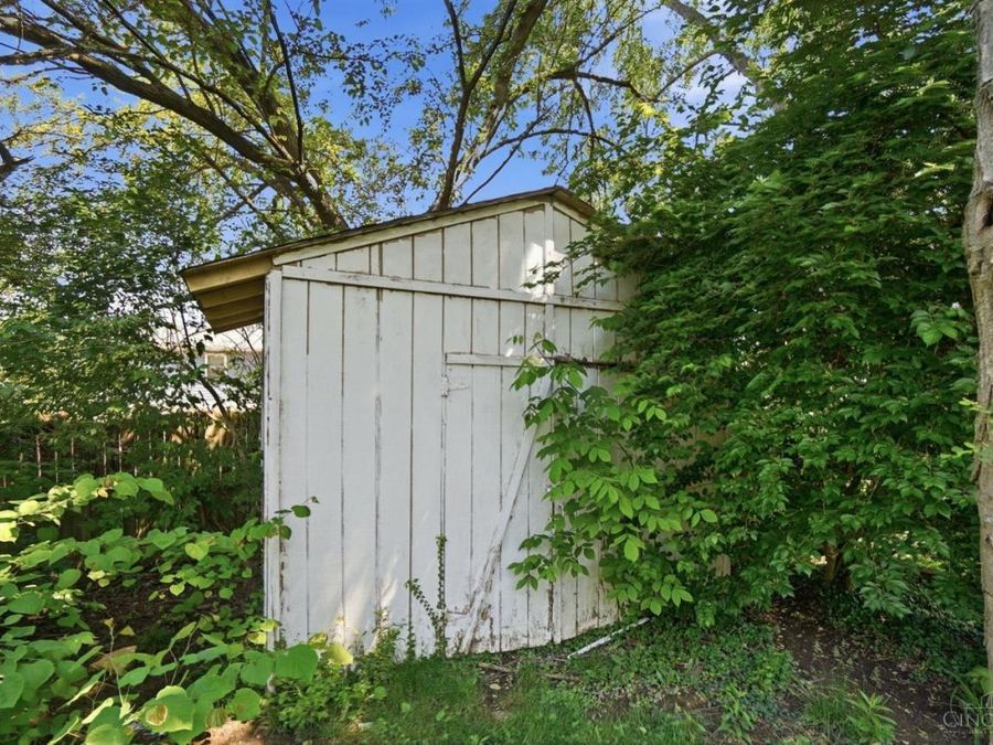 6570 Knottypine Drive, Cincinnati, OH 45230 Photo 46