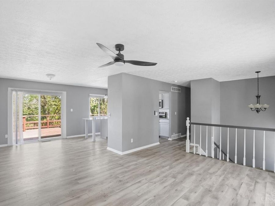 6570 Knottypine Drive, Cincinnati, OH 45230 Photo 7