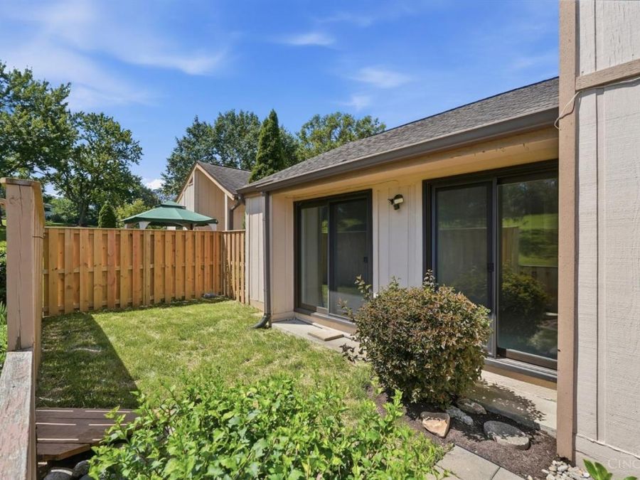 8127 Timbertree Way, West Chester, OH 45069 Photo 24