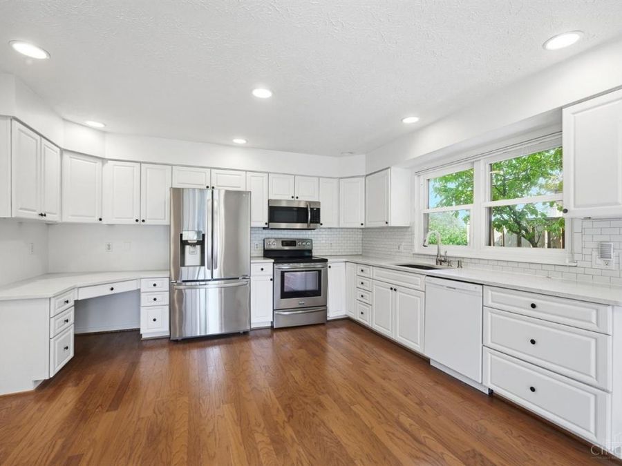 8127 Timbertree Way, West Chester, OH 45069 Photo 5