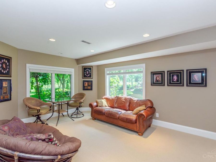 1209 Club View Drive, Centerville, OH 45458 Photo 9