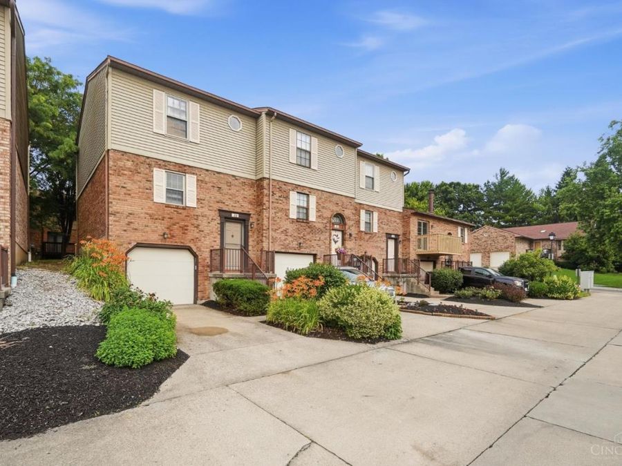 33 Doe Court, Fairfield, OH 45014 Photo 1