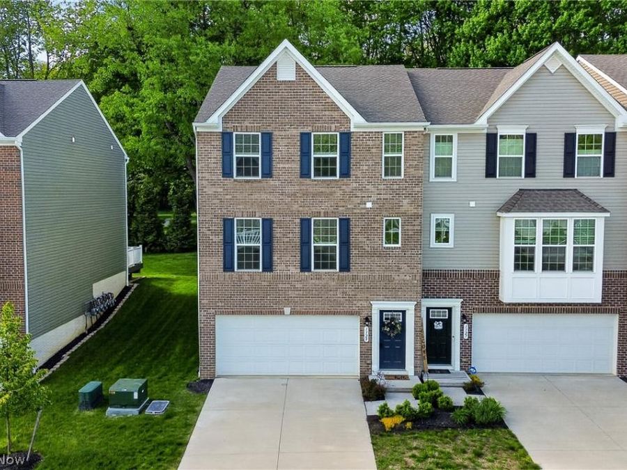 1129 Bean Lane , Akron, OH 44313 Photo 1
