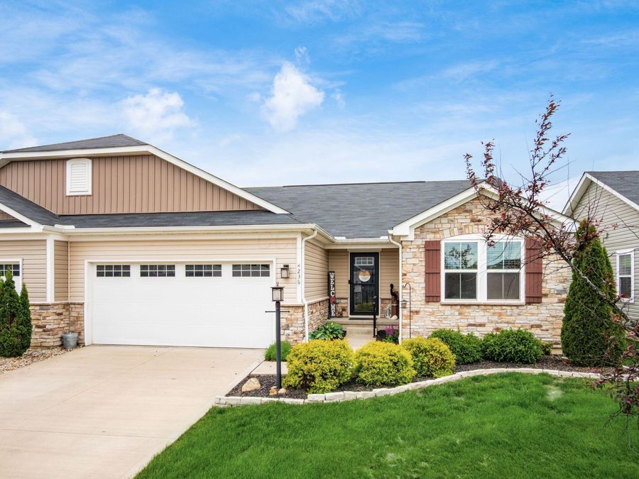 423 Blaise Lane , Delaware, OH 43015 Photo 1
