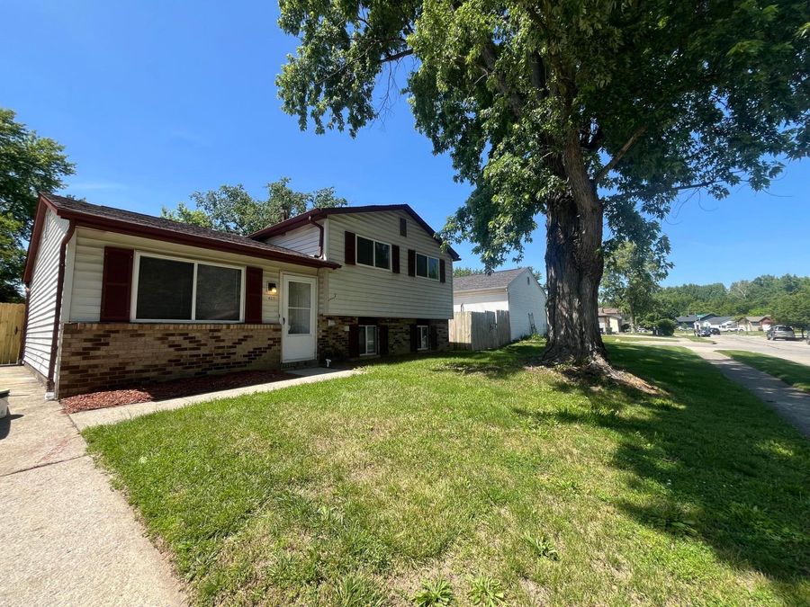 4375 Trindel Way , Columbus, OH 43231 Photo 1