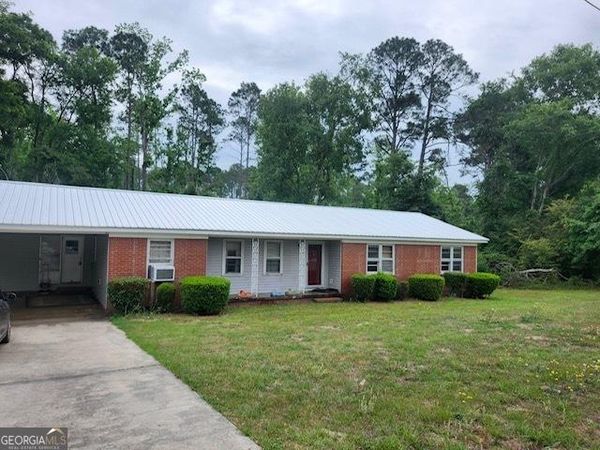 250 Hereford Circle, Swainsboro, GA 30401
