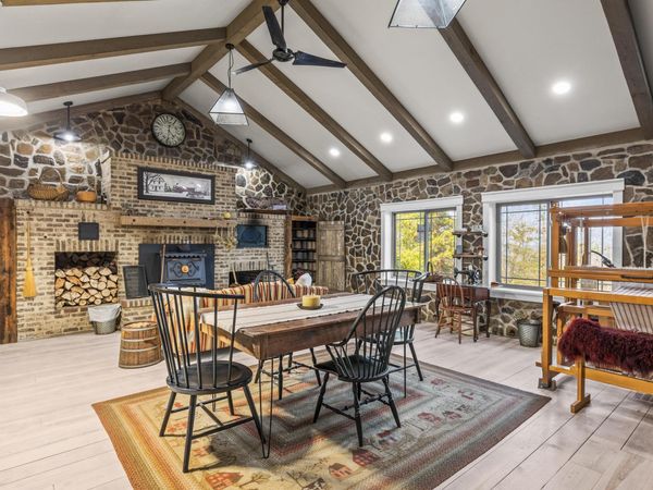 7174 White Oak Valley Road, McDonald 37353