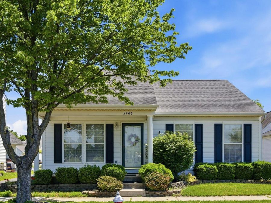 2446 Rosecrest Street , Grove City, OH 43123 Photo 1