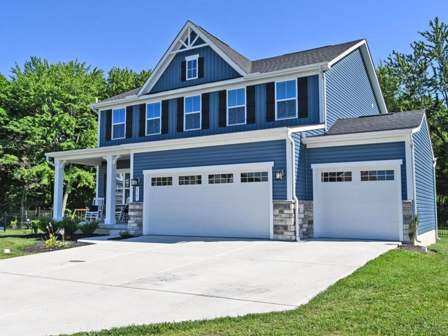 2367 Silverspring Walk, Batavia, OH 45103 Photo 2