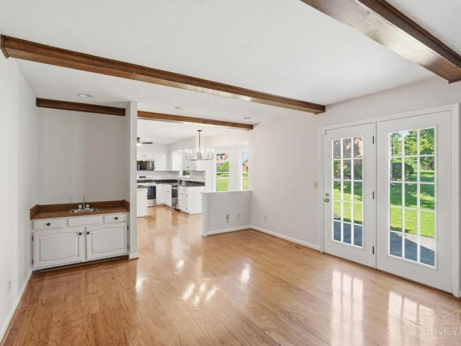 10085 Sonya Lane, West Chester, OH 45241 Photo 13