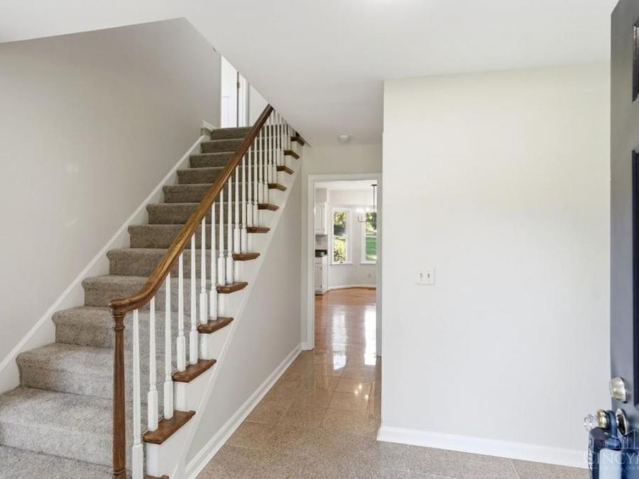 10085 Sonya Lane, West Chester, OH 45241 Photo 8
