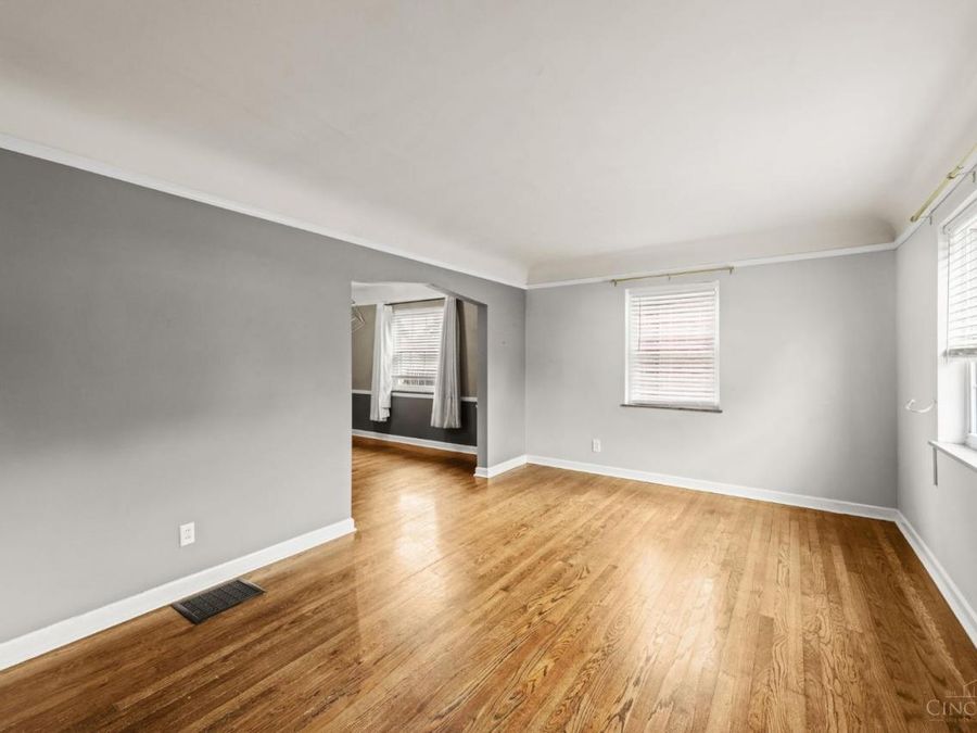 4436 Clifford Rd, Deer Park, OH 45236 Photo 3