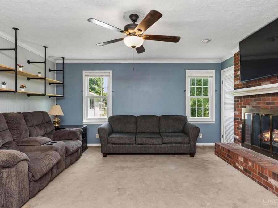 823 Sando Drive, Fairfield, OH 45014 Photo 3