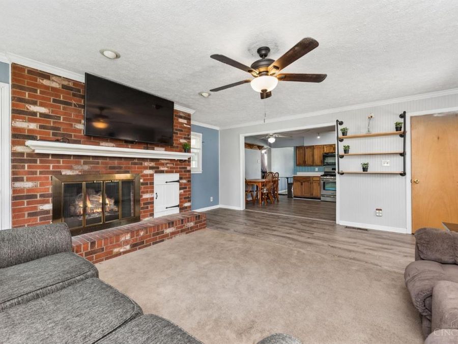 823 Sando Drive, Fairfield, OH 45014 Photo 8