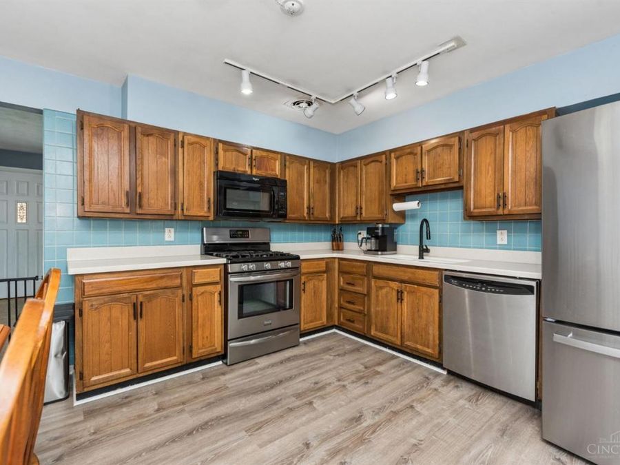 823 Sando Drive, Fairfield, OH 45014 Photo 9