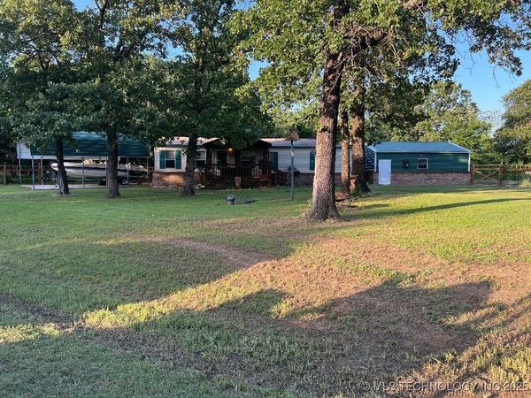1088 Arrowhead , Canadian, OK 74425