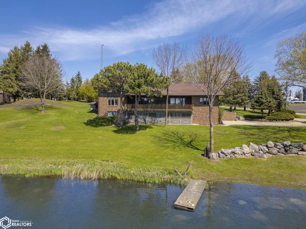 11642 Indigo Avenue, Clear Lake, IA 50428
