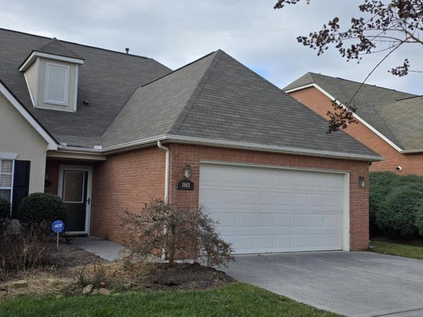 5963 Round Hill Lane , Knoxville, TN 37912