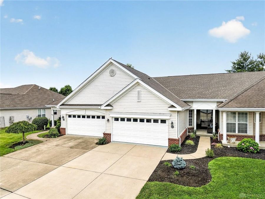 6141 Glenarbor Drive, Hamilton Township, OH 45039 Photo 1