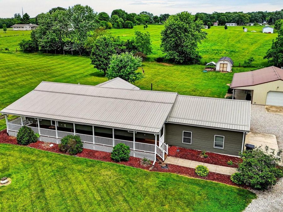 7096 Warner-Huffer Road , Circleville, OH 43113 Photo 1