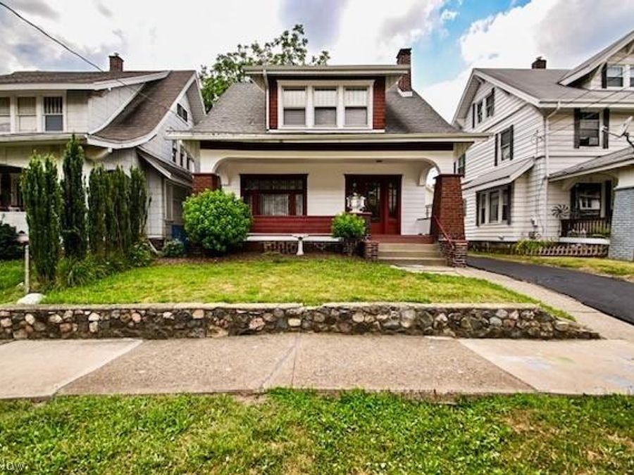 607 Broad Avenue NW, Canton, OH 44708 Photo 1