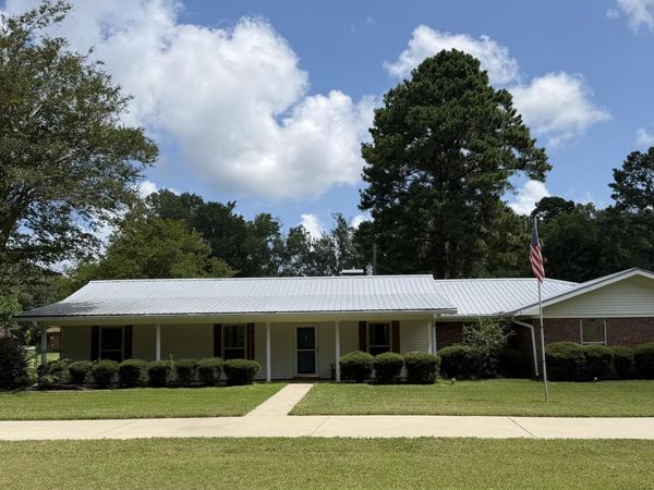 18 Jordan Road, Natchez, MS 39120